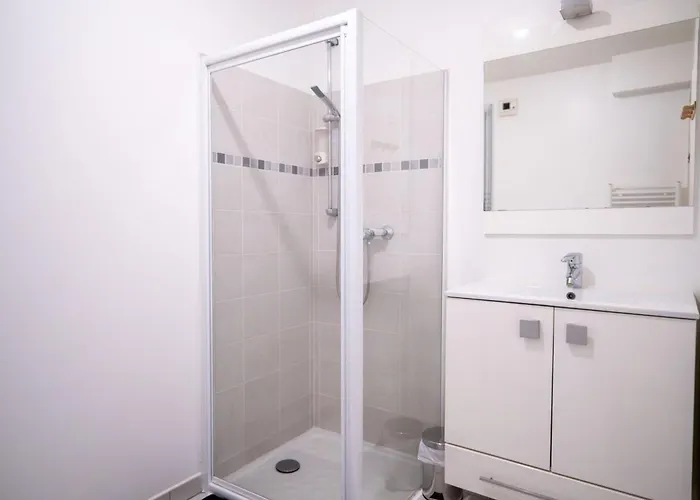 Bail Mobilité - Beau Proche Tram Saint-roch * Niza