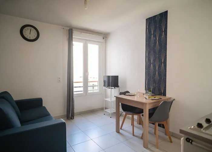 Bail Mobilite - Beau Proche Tram Saint-roch Apartament